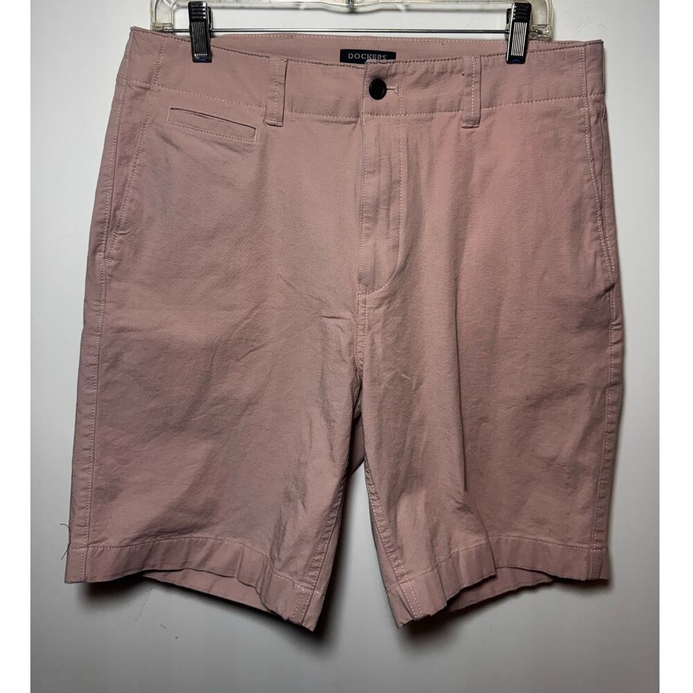Dockers Alpha Chino Mens Casual Shorts Size 32 Tan Khaki Slim Tapered